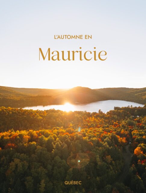 La Mauricie sous ses plus belles couleurs d’automne 🍂🤎

Une fin de semaine à explorer les sentiers, pagayer sur les lacs, se balader tranquillement tout en admirant les couleurs tout autour de nous 🍁

Une première fois en Mauricie à cette période de l’année et totalement charmée par ce petit coin de paradis 🥹

📸 Photos du 26 et 27 septembre 2026